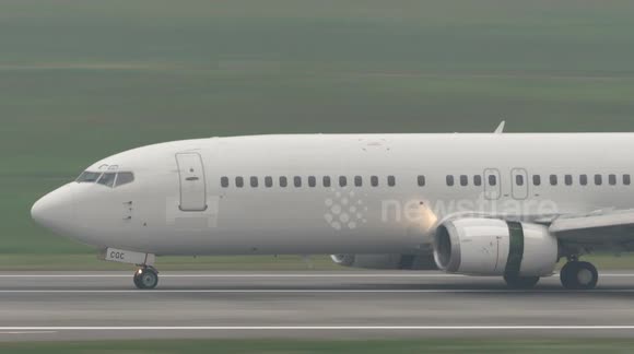 Archive footage of a Boeing 737-500 - the aircraft that crashed today in Havanna, Cuba