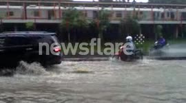 Jakarta's worst flood 17 January 2013, blocks transportation access