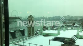 Snow Over The Thames