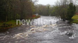 fast river dart, dartmoor, devon