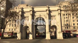 Marble arch london, and traffic