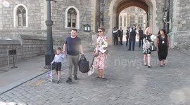 Guests depart Windsor Castle