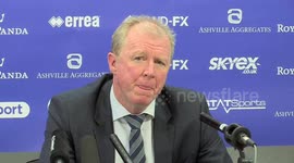 McClaren says England can beat anyone at World Cup