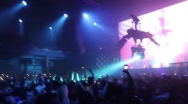 CRAZY FIGHT @ TRAVIS SCOTT HALLOWEEN CONCERT 2017