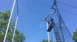 Summer is here finally and we’re outdoors in the park doing flying trapeze!