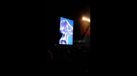 White girl says N word on stage with Kendrick Lamar