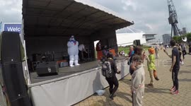 Stay Puft Marshmallow Man dances at 2018 MCM London Comic Con