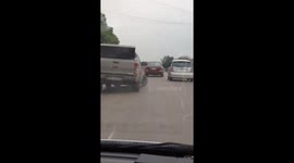 The pickup truck ran away with only three wheels after the accident