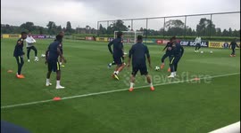 Crazy Brazil 'rondo' passing drill during training