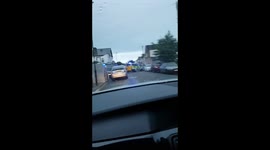THORNTON HEATH HEAVILY OUTNUMBERED ARMOURED POLICE PATROLLING GOING DOWN HARASSING THE MANDEM