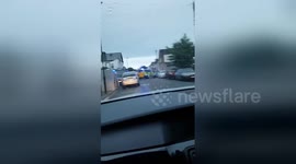 Newsflare Edit - THORNTON HEATH HEAVILY OUTNUMBERED ARMOURED POLICE PATROLLING GOING DOWN HARASSING THE MANDEM