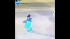 Heartless thieves in India.