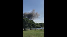 Smoke from Mandarin Oriental fire seen from Hyde Park