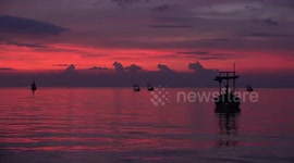Sundown in Thailand reveals beautiful amber sky
