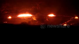 The Big Island of Hawaii: Erupting lava lake