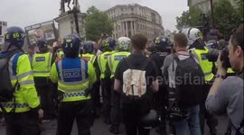 Tommy Robinson protest ends in violence and multiple arrests