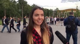 Russian fan thinks her team can 'beat everybody' after dominant opening win