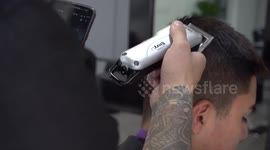 Newsflare Edit - Bogota barber will snip the players into your hair
