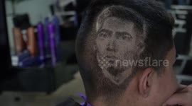 Bogota barber will snip the players into your hair