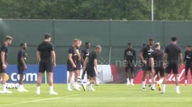 Marcus Rashford returns to England training ahead of World Cup opener