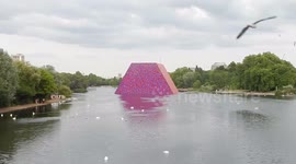 Island Wrapping Artists Looks at his New Artwork The Mastaba