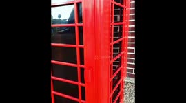 A surprise in a red telephone box in ... Russia?