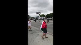 Mexico fans and cops with rubber bullets