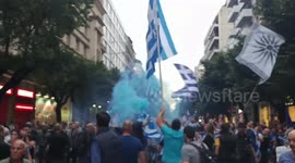 Greece protesters hurl chairs at riot police over Macedonia name deal
