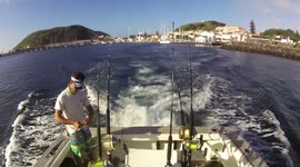 Fighting Blue Marlin 1075 lbs Grander! Amazing jumps!