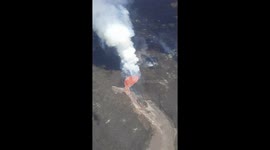 Steady flow of lava continues to erupt from Fissure 8 of Kilauea volcano