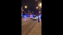 Chicago police rushing to stroger hospital. May 2nd 2017