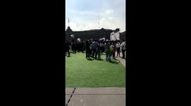 THERES A KOREAN OUT HERE AND MEXICANS MADE A MF PARADE FOR HIM SKFMSKEK #MexicovsSuecia #GERKOR https://t.co/T5ByA2nPMd