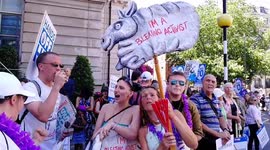 'Happy birthday to you!': British public celebrates NHS at 70