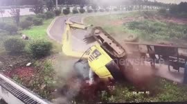 Lucky passenger leaps out of lorry before it flips over at turning