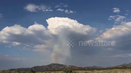 Time lapse shows plumes of smoke above Spring Fire in southern Colorado