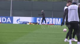 Jamie Vardy trains away from rest of England squad amid injury scare