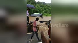 Overflowing river causes traffic disruption in suburban Mumbai