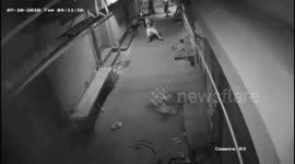 Delhi's dancing thief caught on camera