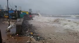 HIGH TIDE IN MUMBAI @ 5MM Hight Tides hits the Houses & Playgrounds
