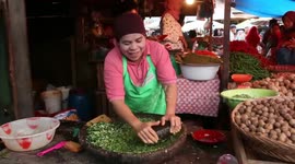 CHILLI GRINDER