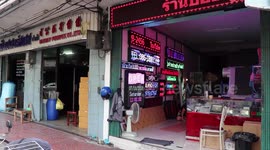 Walk Around Bangkok's Shop Sign Making District