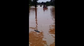 Rescue effort in Laos after dam broke