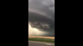 Rotating Thunderstorm!