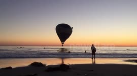 Hot air balloon crashes into the sea