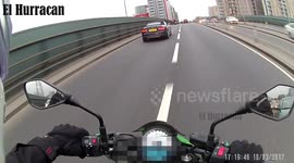 BIKE THIEVES GET SCARED WHEN THEY SEE THE CAMERA!