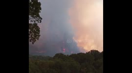 ‘Those flames don’t look good’: Resident films River Fire before mandatory evacuation