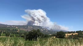 Newsflare Edit - Time lapse shows growing plumes of smoke from Mendocino Complex Fires