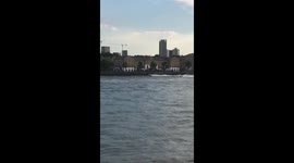 Boat police chase on the river Thames after four jet skiers