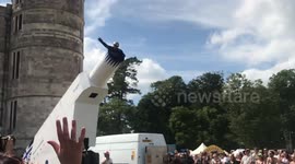 Human Cannonball Rodrigo Pérez  flies through the air at Bestival 2018