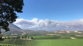 Time lapse shows massive smoke clouds from 230,000-acre Mendocino Complex Fire